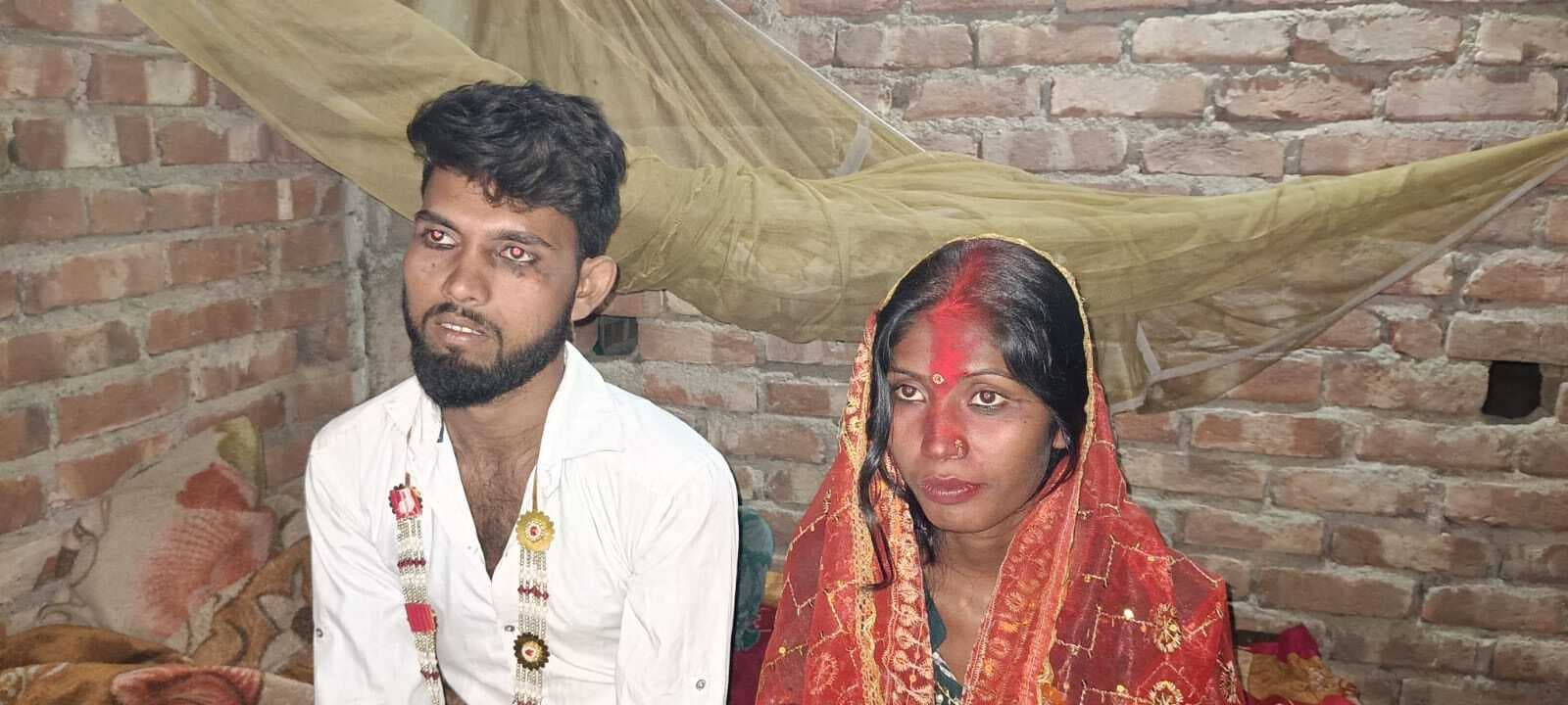 फेसबुक पर हुआ प्यार, प्रेमी पहुंच गया प्रेमिका के घर, ग्रामीणों ने करायी शादी