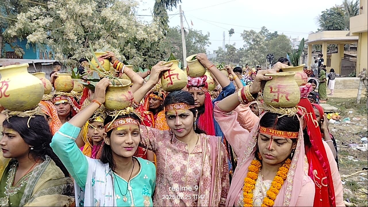 शिवशक्ति महायज्ञ सह प्राण-प्रतिष्ठा को लेकर निकली कलशयात्रा