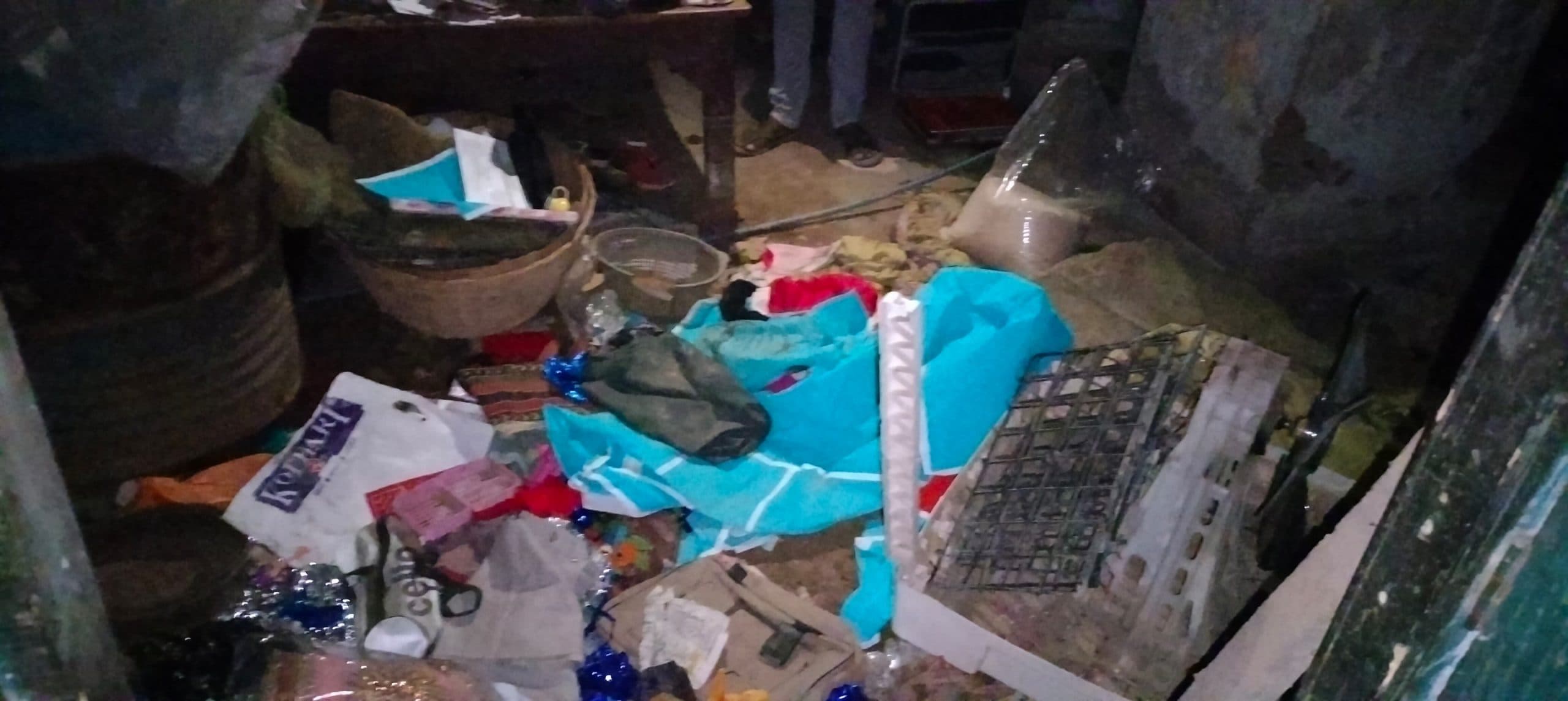 रिकाबगंज शांति नगर मुहल्ले हजारों रुपये की संपत्ति चोरी