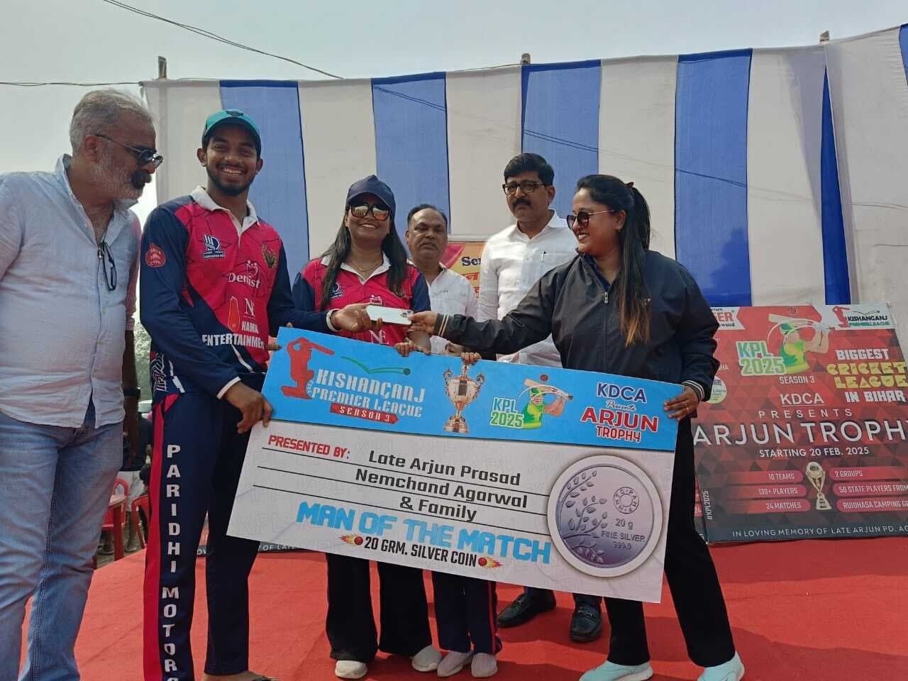 केपीएल में रॉयल राइडर्स और टाइटन्स ने जीते मैच