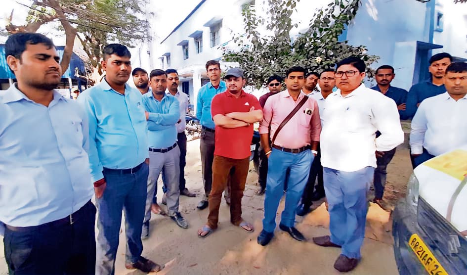 सड़क हादसे में मेडिकल रिप्रेजेंटेटिव की मौत