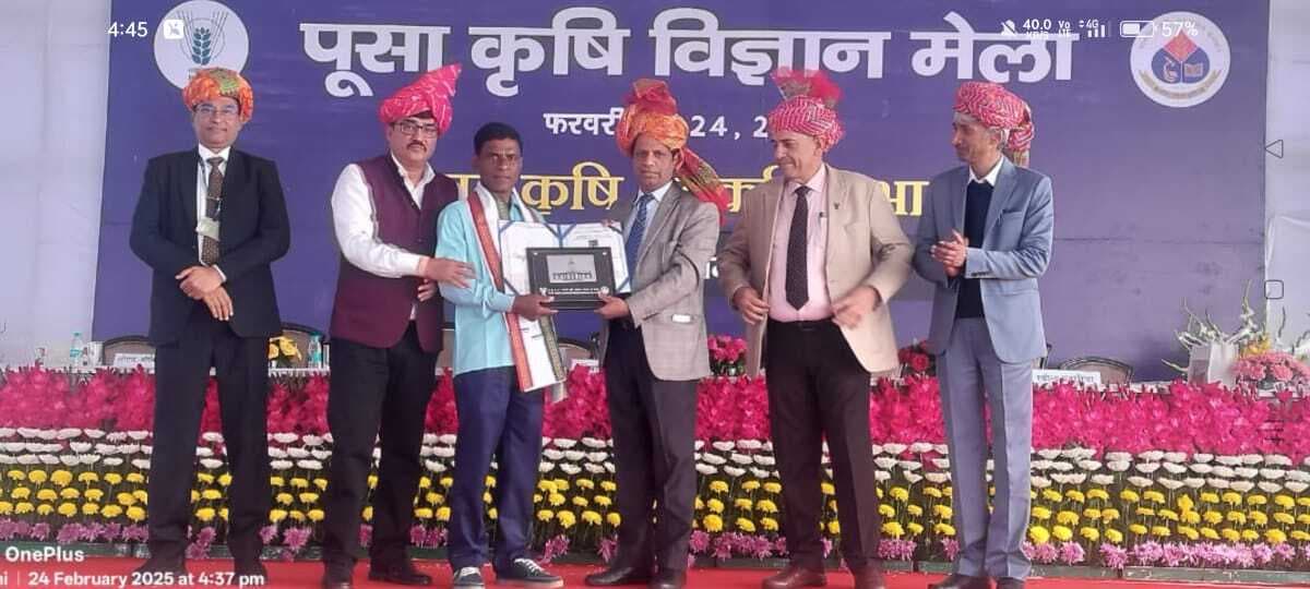 कृषि के क्षेत्र में बेहतर कार्य व अनुसंधान के लिए किसान अर्जुन हुए सम्मानित