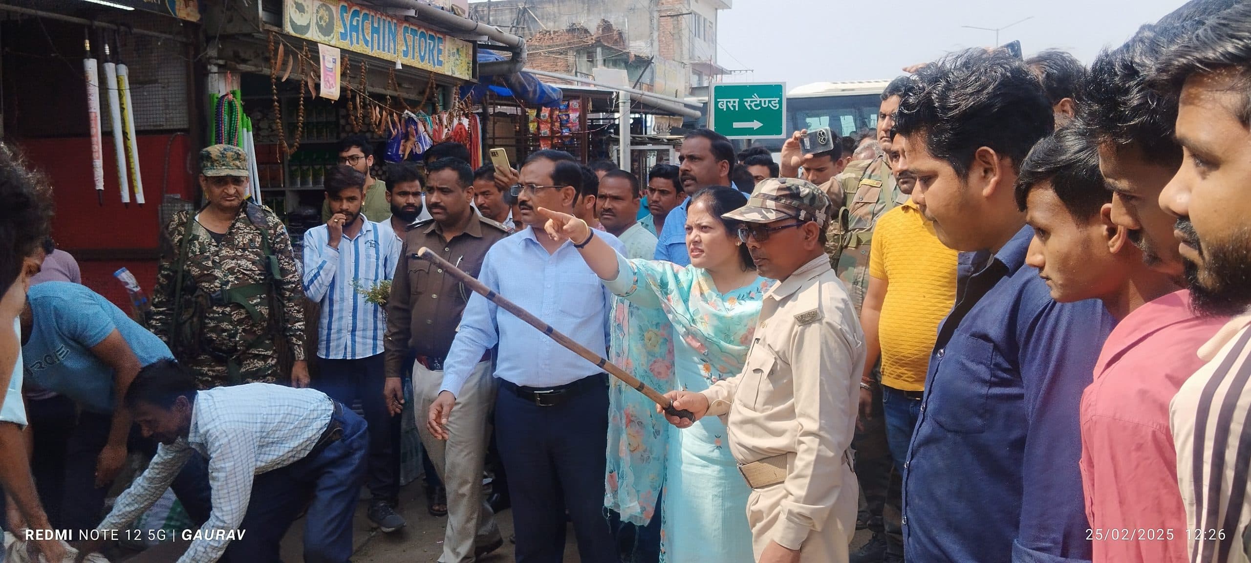 Girirdih News : बगोदर में अतिक्रमण के खिलाफ चला अभियान