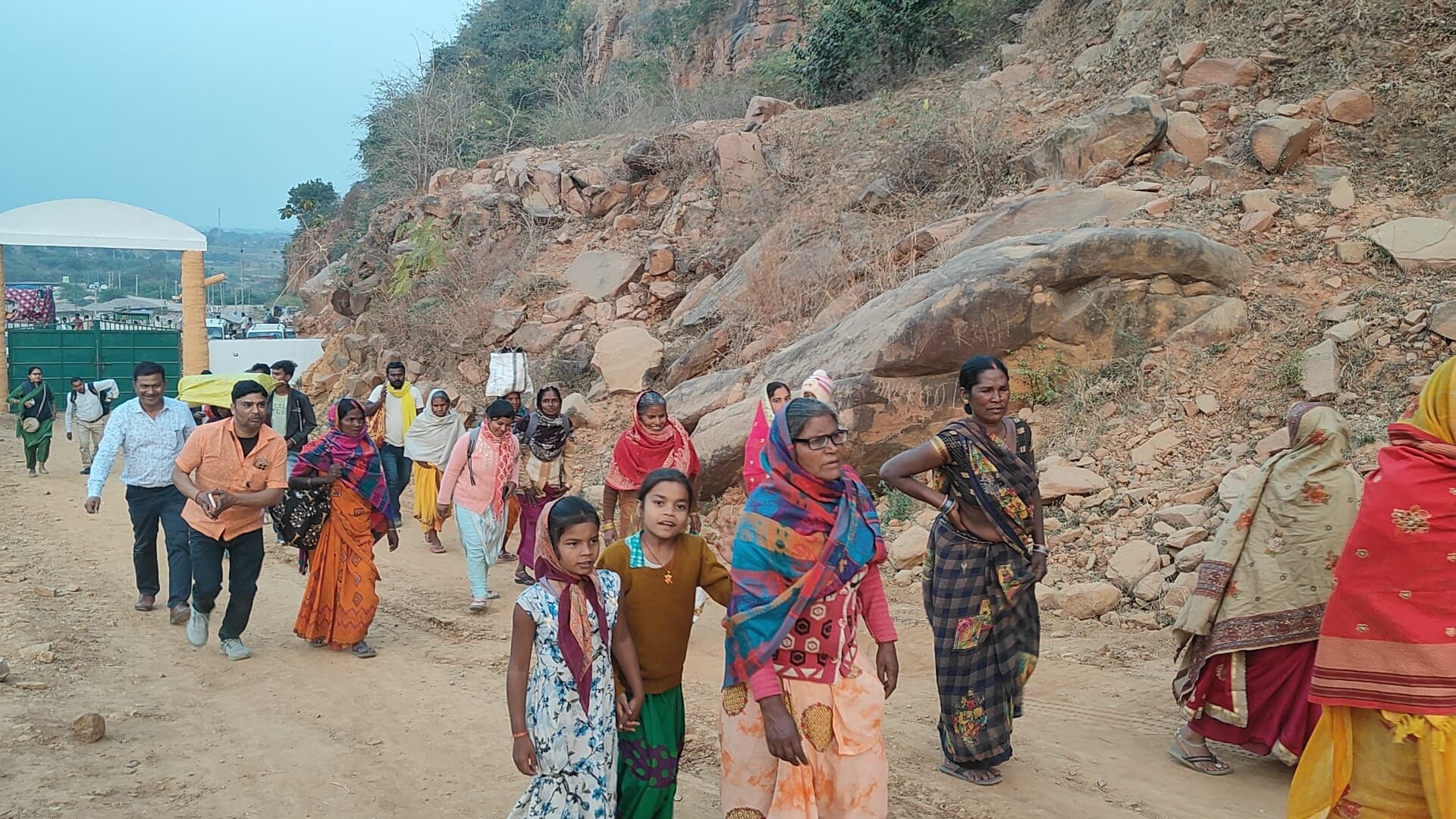 गुप्ताधाम में 40 हजार भक्तों ने किया जलाभिषेक