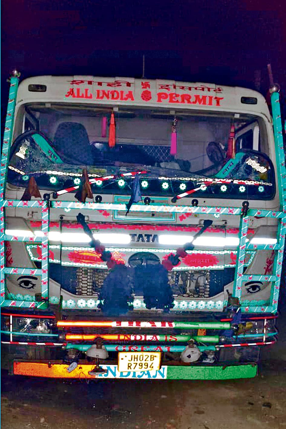 Gaya News : बोधगया में हाइवा से कुचल कर युवक की मौत