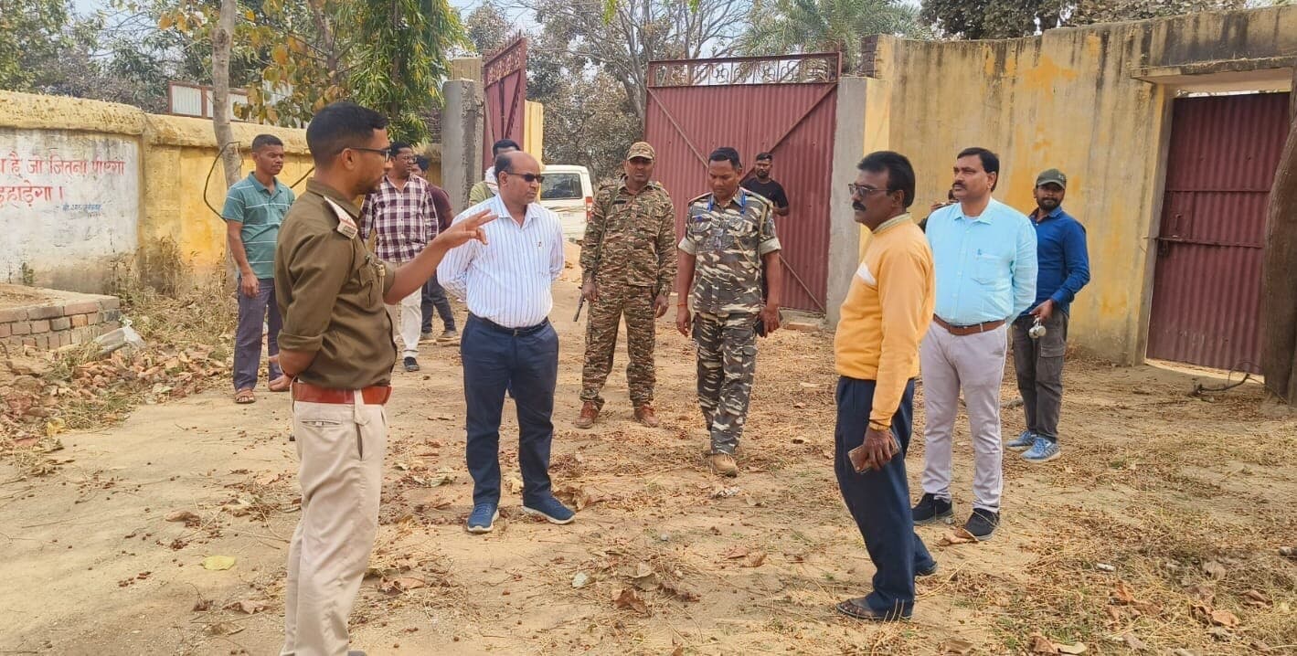 Girirdih News : एसडीएम के आदेश पर खुला गोल्डन फ्यूचर पब्लिक स्कूल