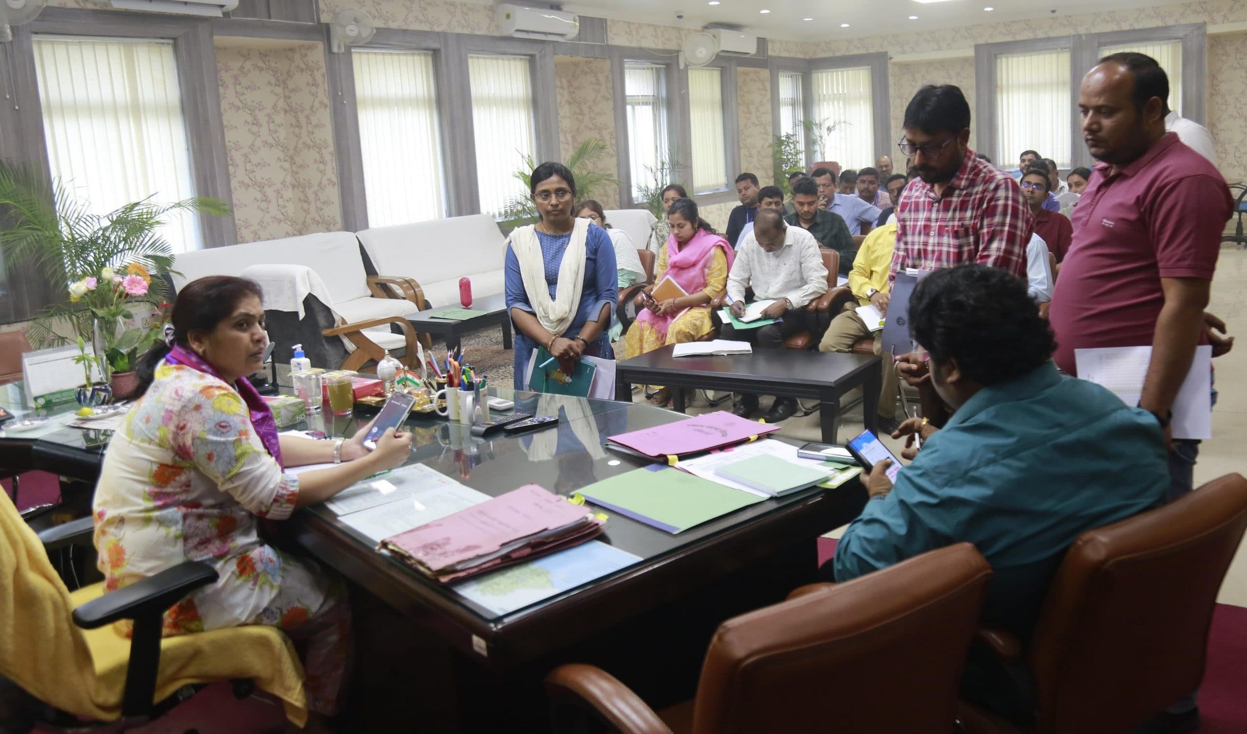 Bokaro News : अपूर्ण पीएम आवास को करें पूरा