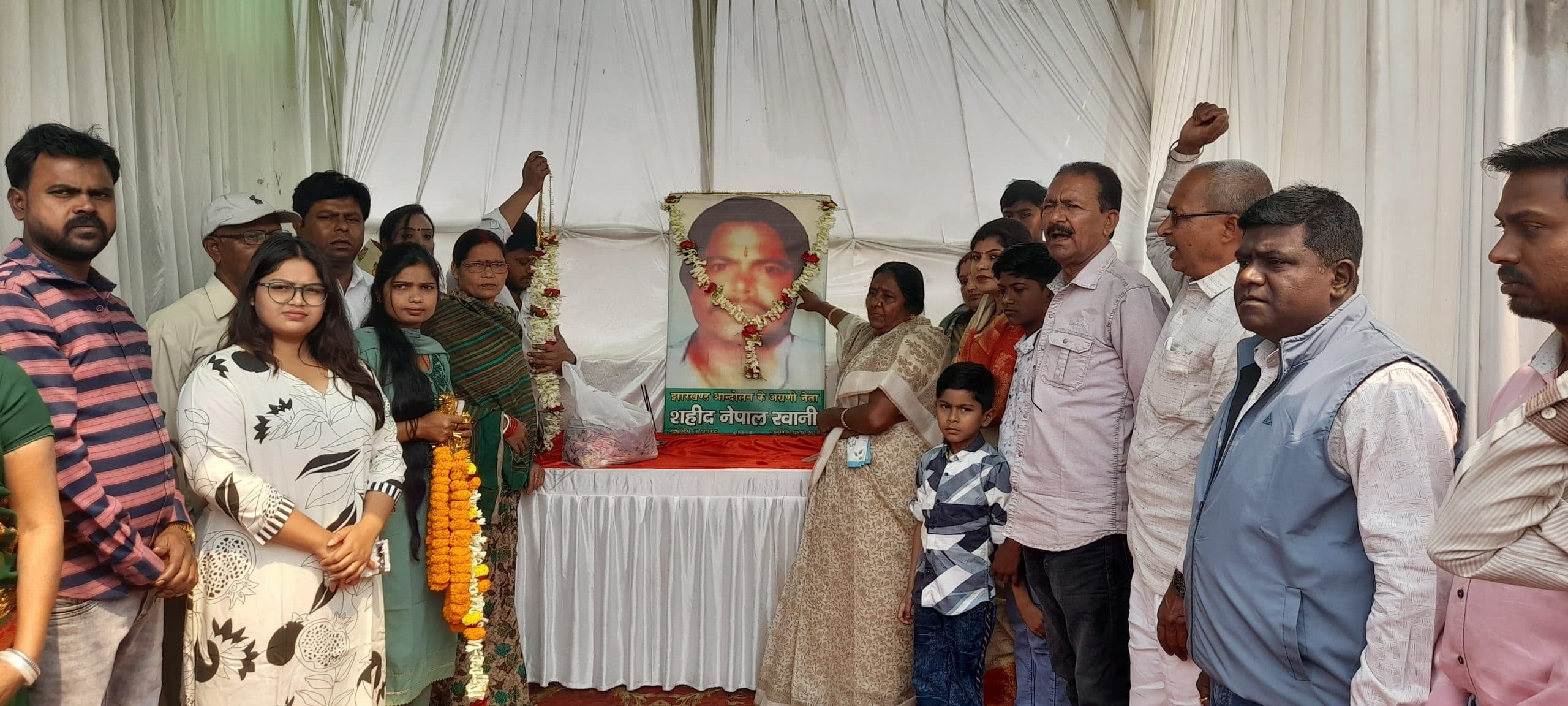 Dhanbad News : युवाओं को रोजगार दिलाने में नेपाल रवानी का था अहम योगदान : मथुरा