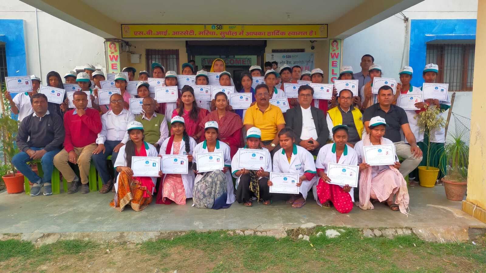 30 दिवसीय महिला दर्जी प्रशिक्षण का हुआ समापन, 33 प्रशिक्षुओं को दिया गया प्रमाण पत्र