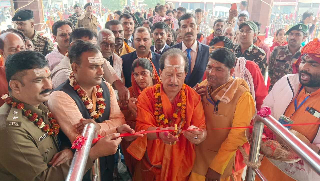 अशोक धाम से निकली शिव जी बरात, शामिल हुए देव, दानव, भूत-पिशाच