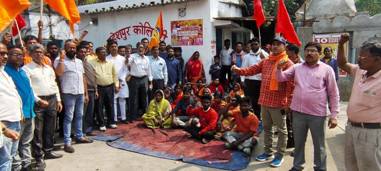 Dhanbad News : पुत्र को मिला नियोजन, 28 घंटे बाद उठा कोलकर्मी का शव