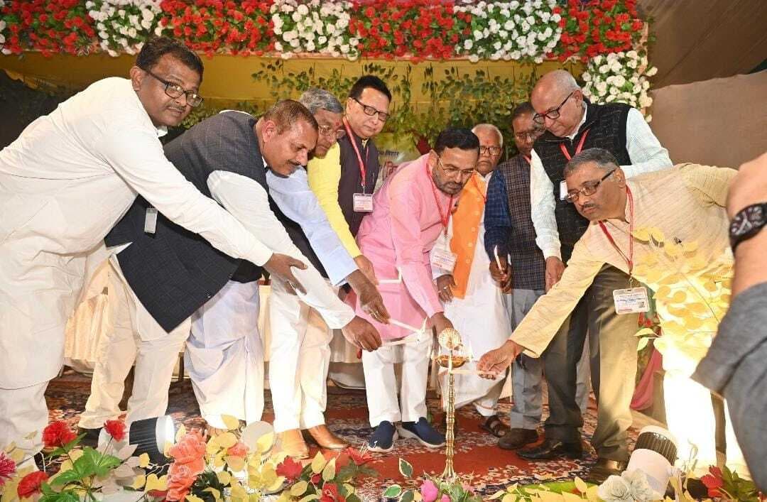 सफल 1251 छात्र-छात्राओं को किया गया सम्मानित