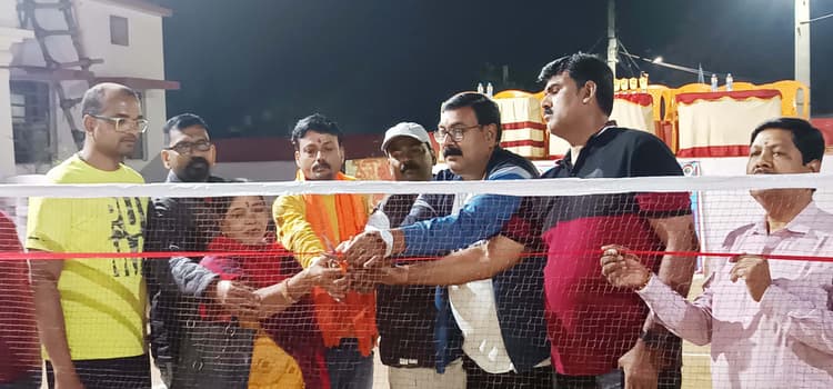 बैंडमिंटन प्रतियोगिता के फाइनल में अमित व राज की जोड़ी हुई विजयी