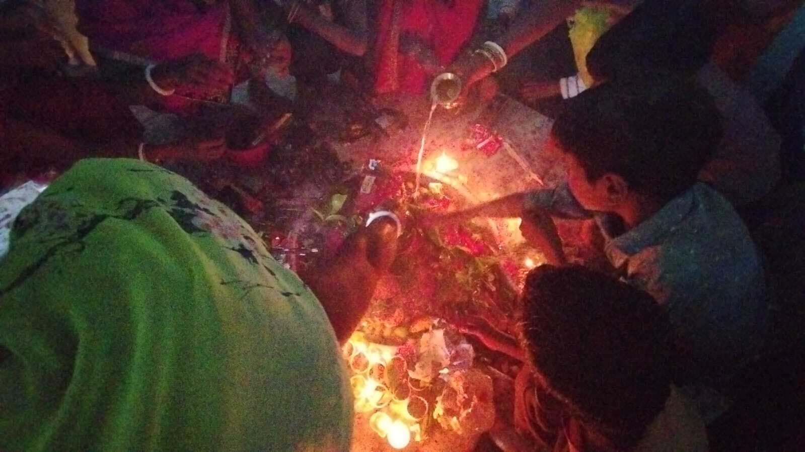 महादेव व मां गौरी से मांगा मंगल जीवन का आशीर्वाद