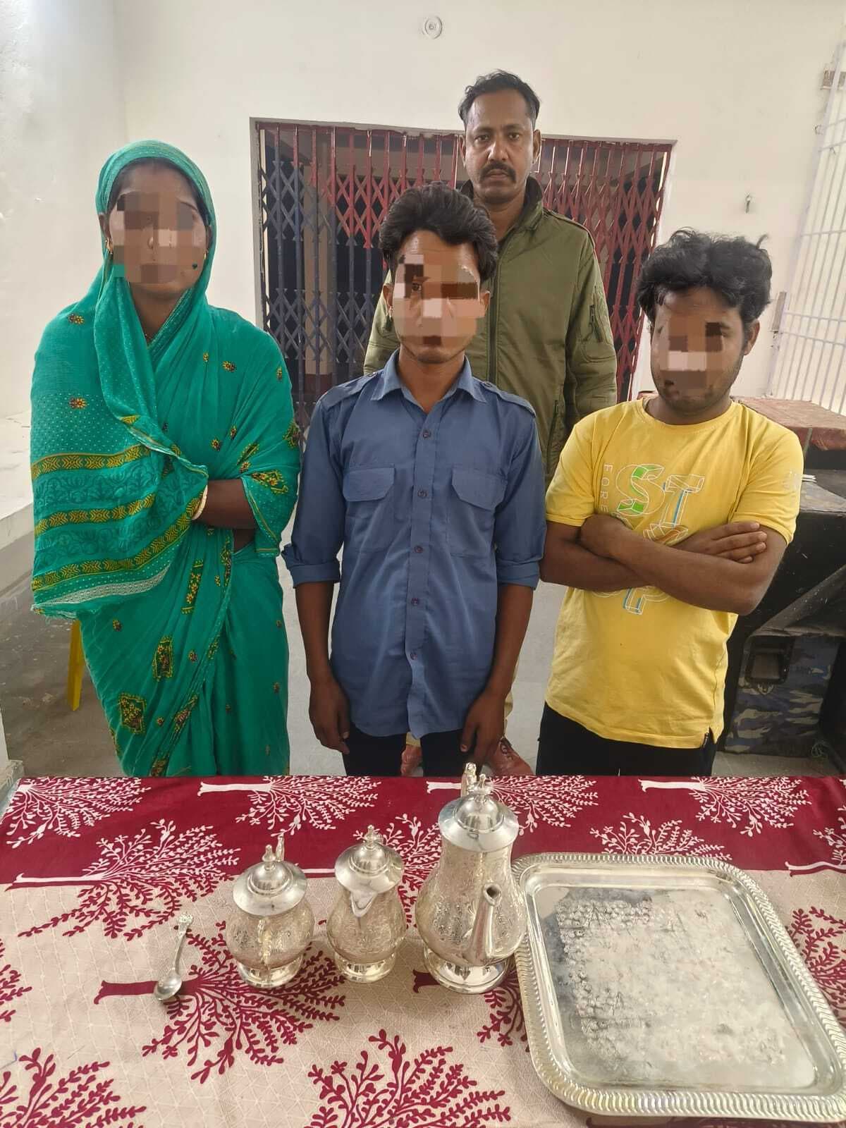 Madhubani News : चांदी के बर्तन के साथ तीन चोर गिरफ्तार