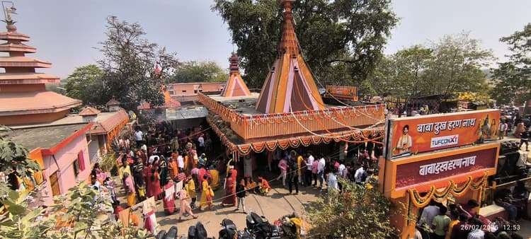 Giridih News :हर-हर महादेव के जयकारे से गूंजा इलाका, माहौल हुआ शिवमय