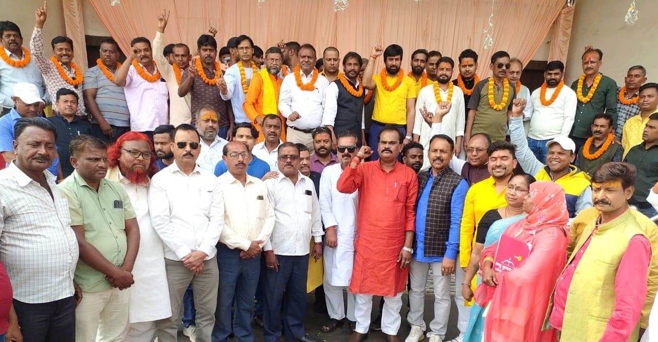 Bokaro News : झामुमो ने चास नगर निगम के सभी वार्डों में कमेटी का किया पुनर्गठन