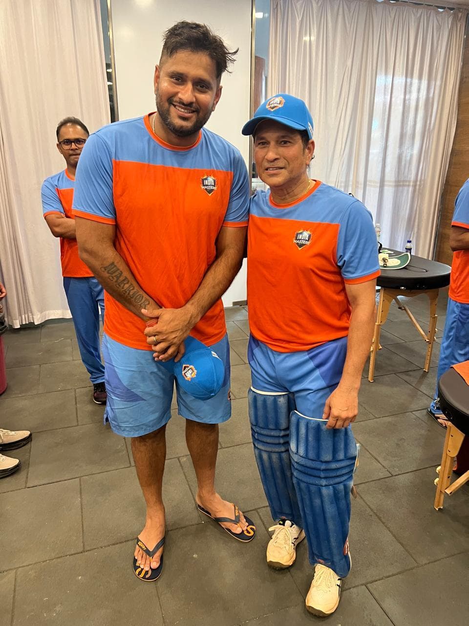 SOURABH TIWARY MEET SACHIN TENDULKAR : सौरभ तिवारी ने सचिन तेंडुलकर से की मुलाकात