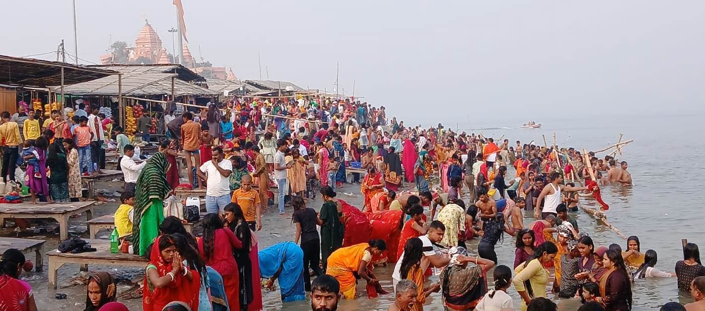 Bhagalpur news महाशिवरात्रि पर गंगा स्नान को उमड़ा आस्था का महासैलाब