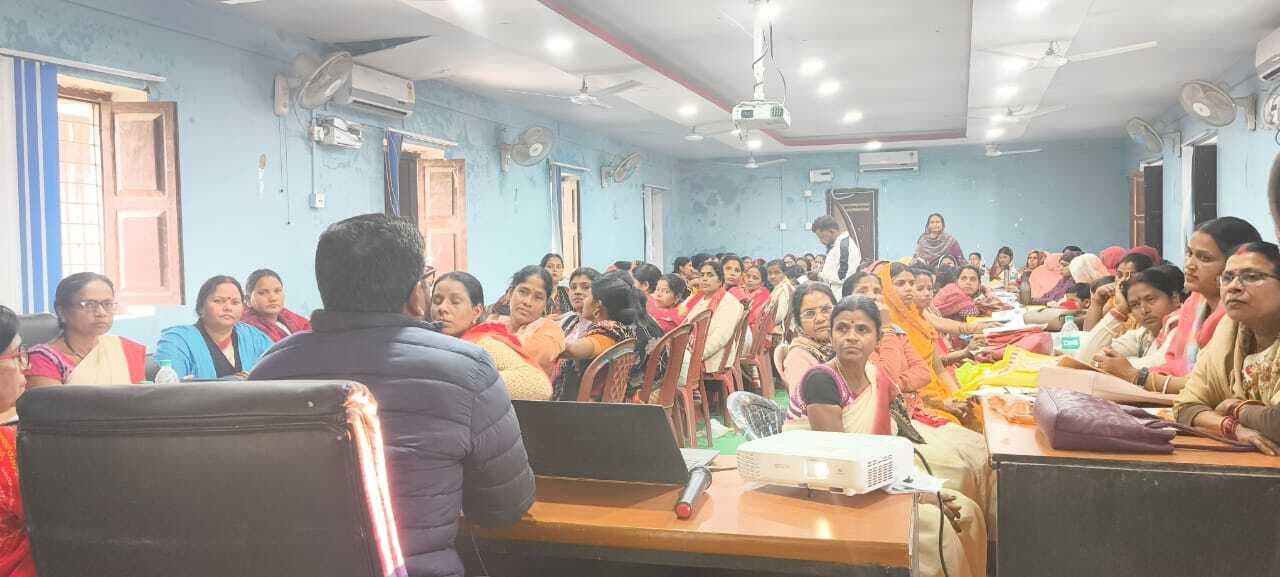 बच्चों को अवश्य खिलाएं कृमि नाशक दवा