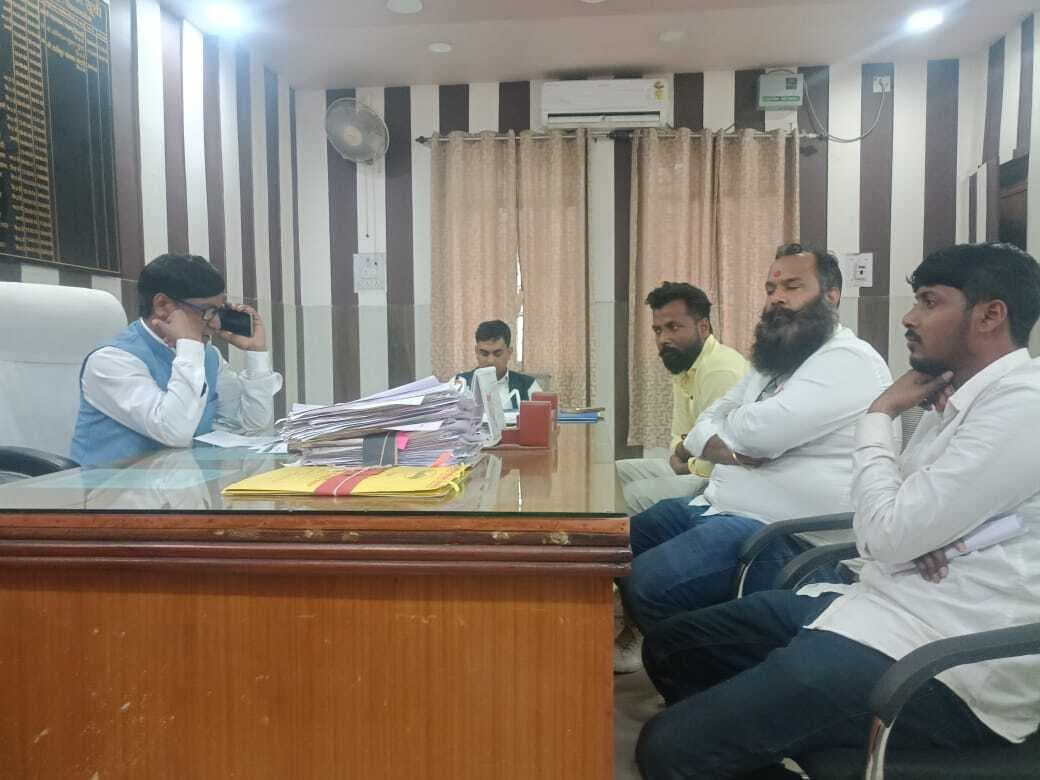 विपुल पर हमला के आरोपितों की गिरफ्तारी की मांग