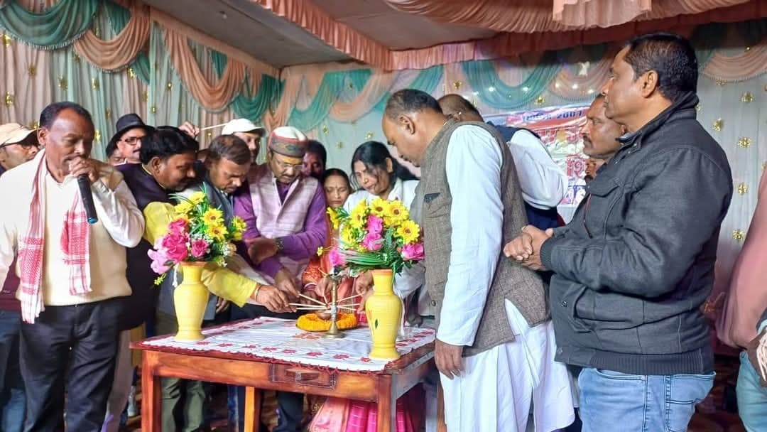 भारीडीह शिव मंदिर में भक्ति जागरण में झूमे श्रद्धालु