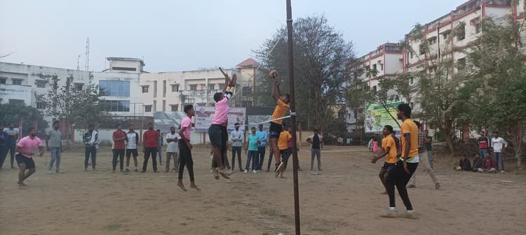 बिहार पुलिस सप्ताह के तहत वॉलीबॉल मैच का हुआ आयोजन