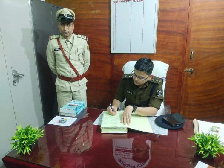 एसपी ने सफियासराय थाना का किया निरीक्षण, दिये कई निर्देश