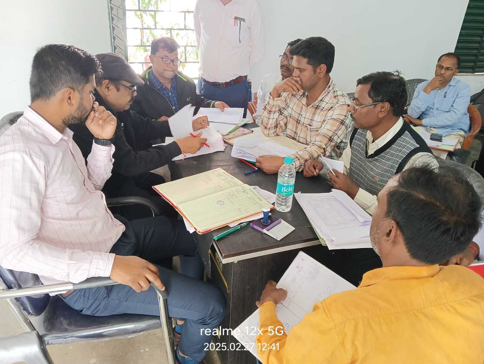 Deoghar news : रांची से आये अंकेक्षण दल ने 55 विद्यालयों का किया ऑडिट