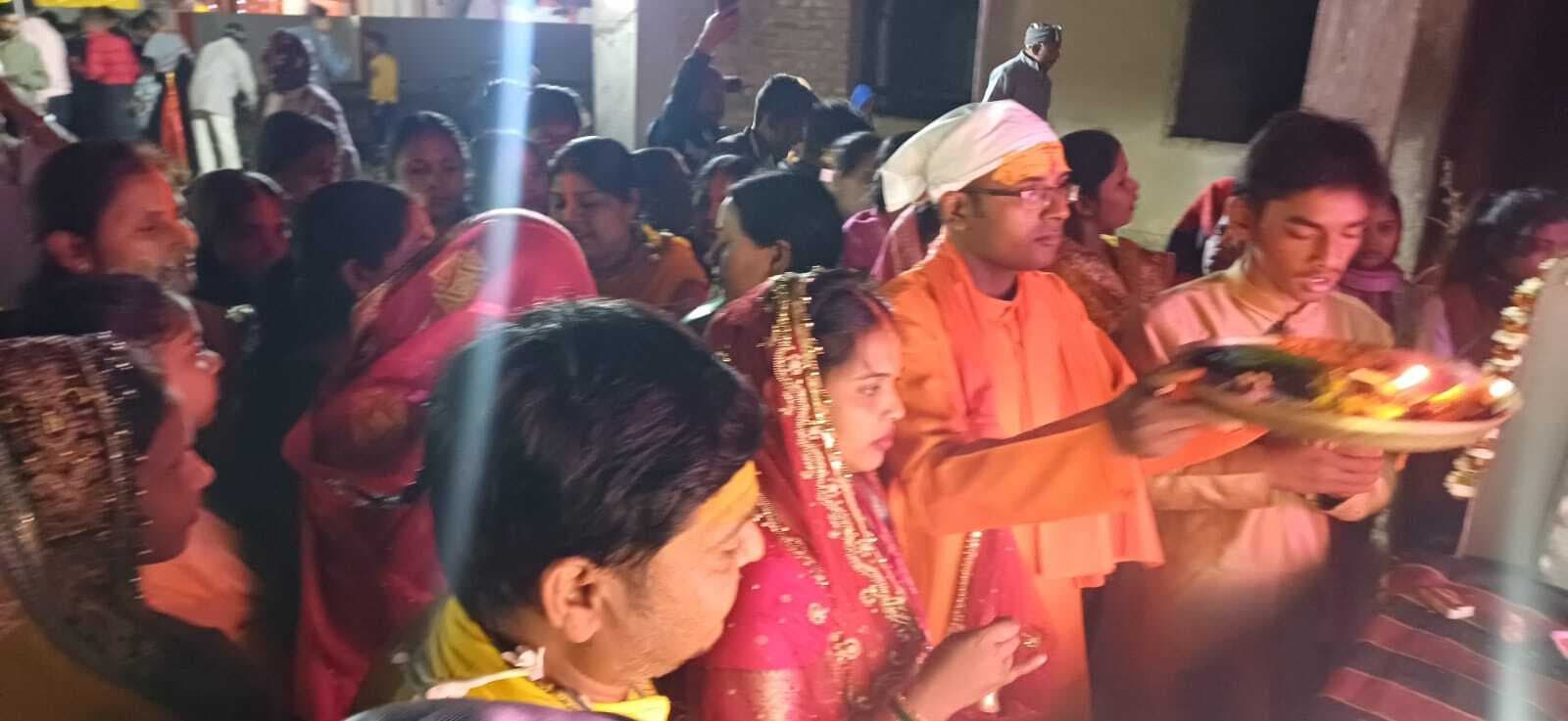 शिव की निकली बारात, झूम उठा बरवाडीह