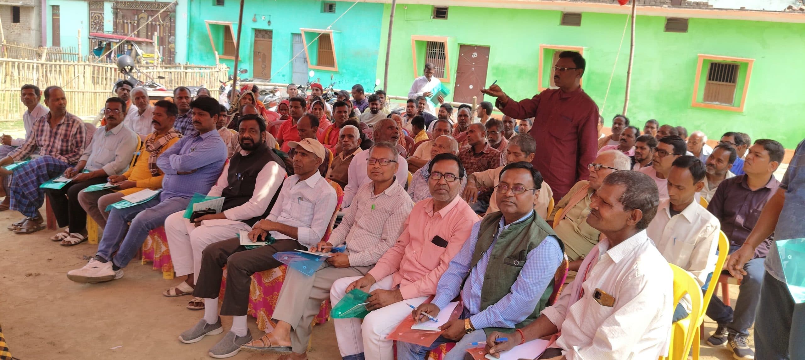 किसान गोष्ठी में मखाना खेती की दी जानकारी