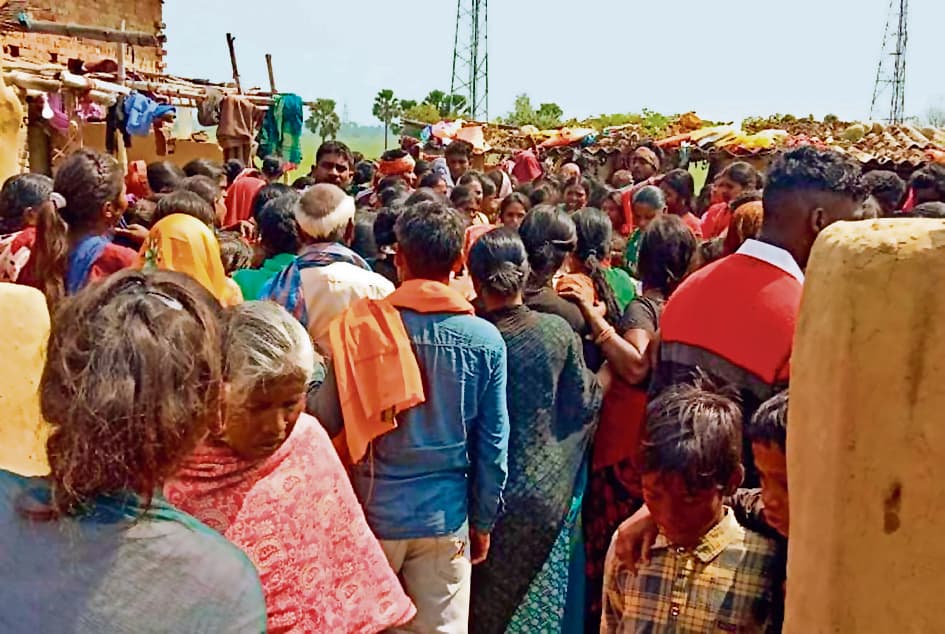 Gaya News : गुरुआ में सड़क दुर्घटना में बाइक सवार युवक की मौत