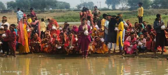 भव्य कलश शोभा यात्रा में शामिल हुईं 151 कन्याएं