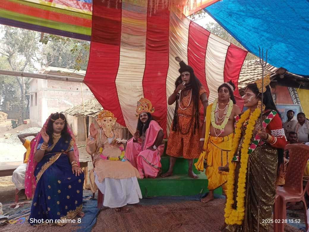 धोवाडांगा में सात दिवसीय विषहरी गान का समापन