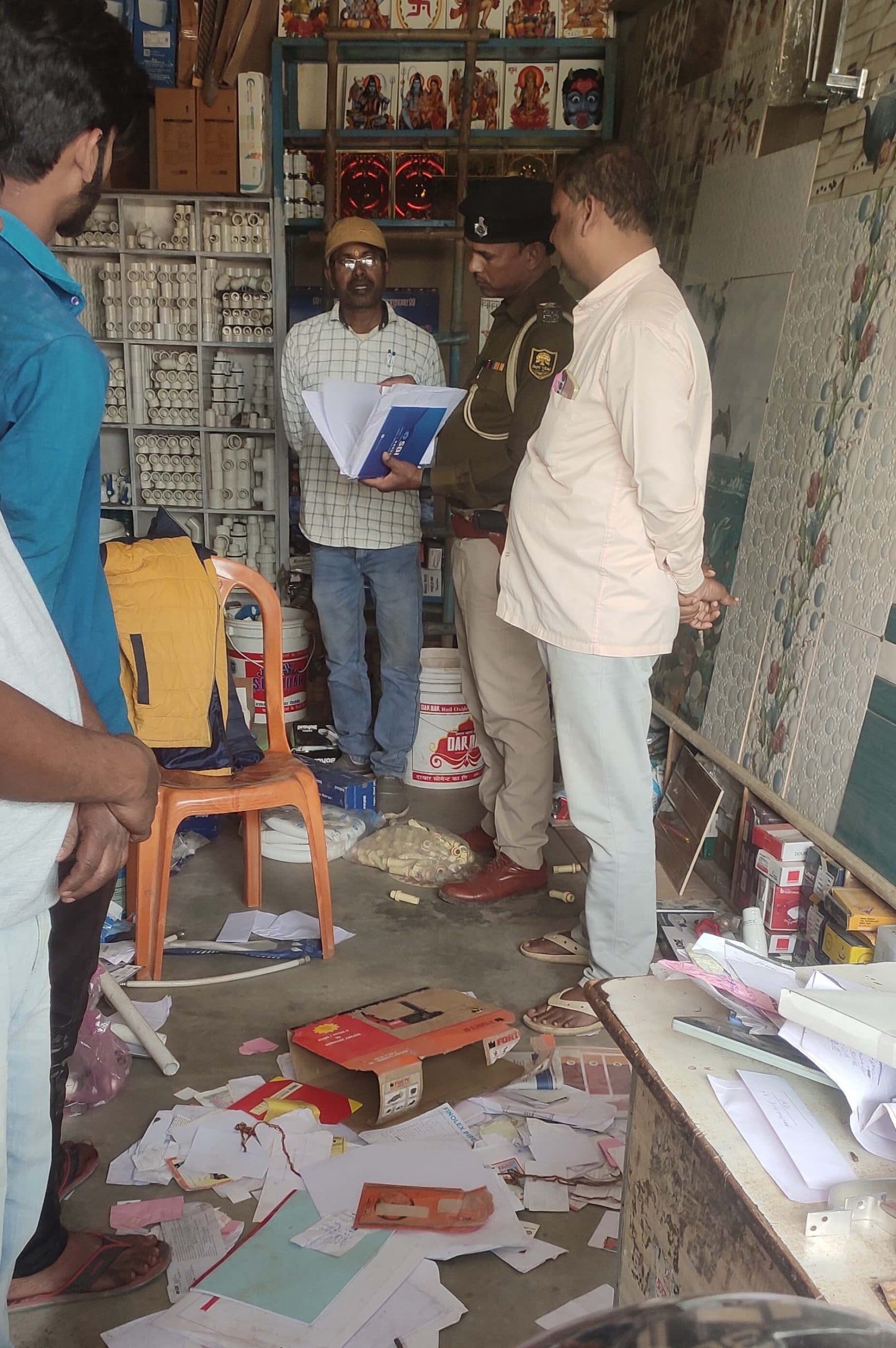 वेंटीलेटर तोड़कर मार्बल दुकान से लाखों की चोरी