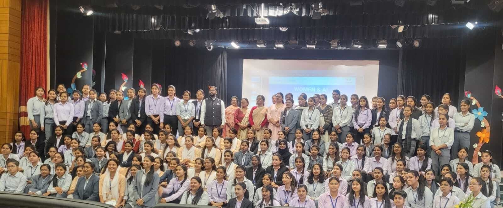 Education News : रांची वीमेंस कॉलेज में महिला और एआइ पर 20 घंटे की कार्यशाला