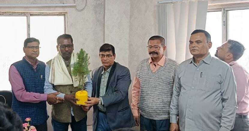 डाॅ दीपक बने विश्वविद्यालय हिंदी विभाग के विभागाध्यक्ष