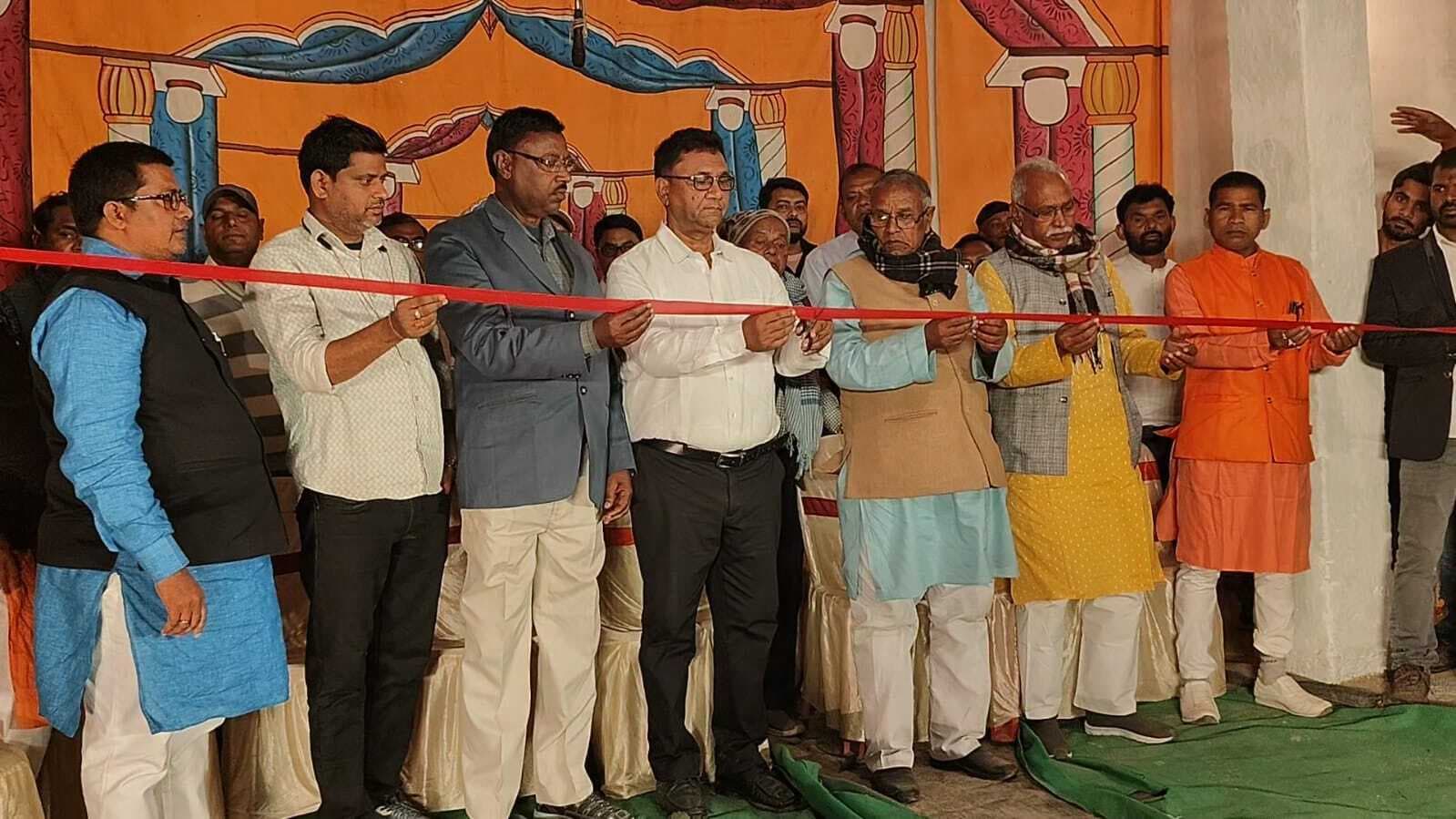 भाई हो तो ऐसा नाटक का किया गया मंचन