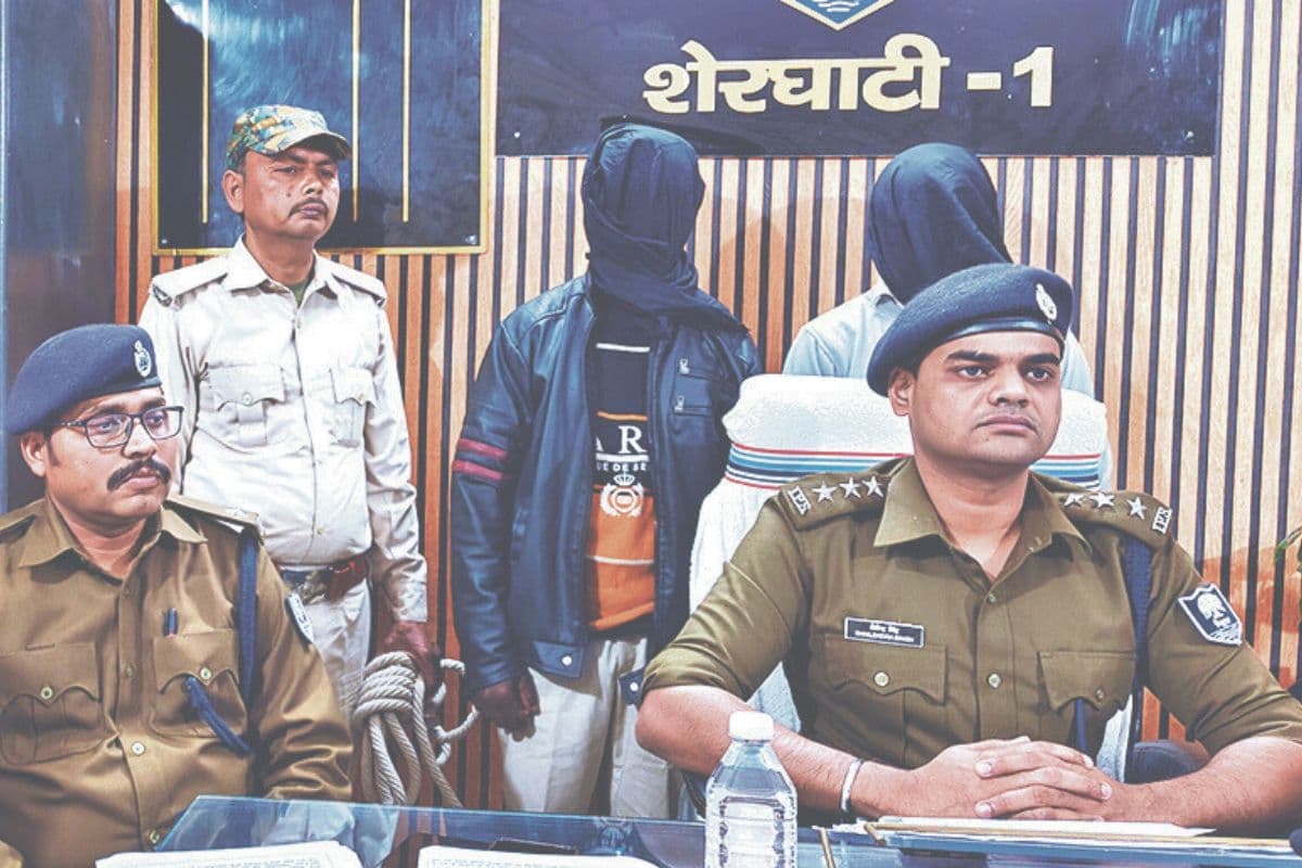 बिहार के गया से दो कुख्यात नक्सली गिरफ्तार, हत्या कर शव को जंगल में फेंकने का है आरोप