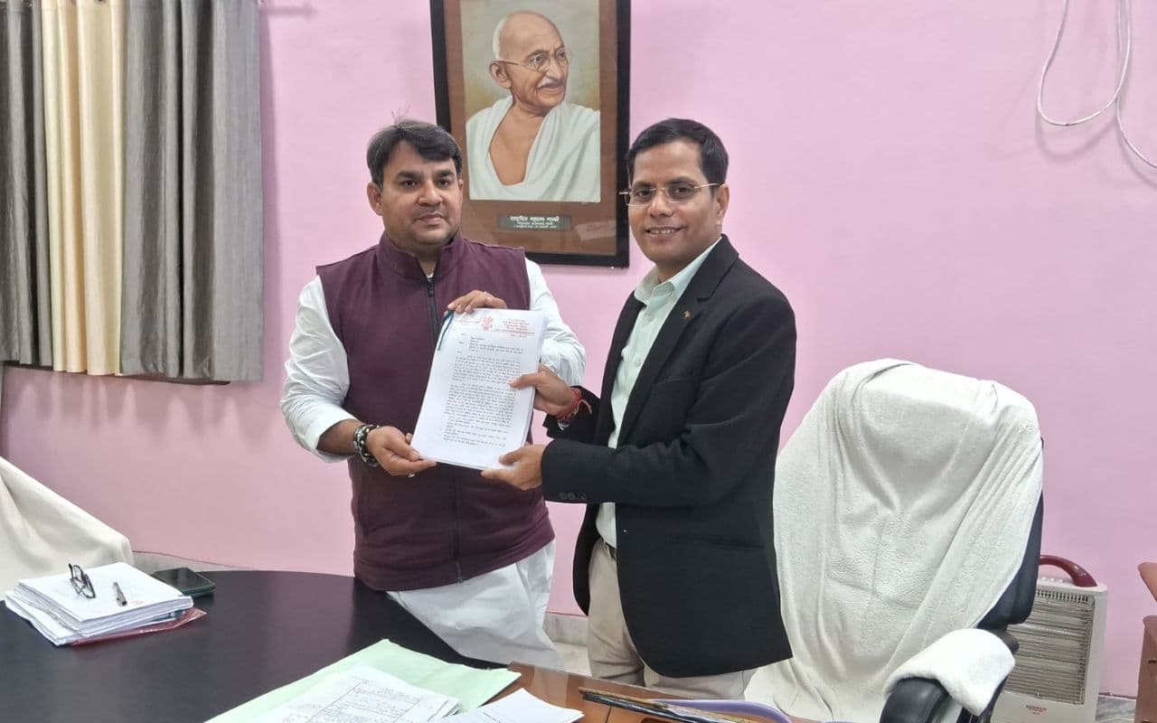 गोपालगंज में KCC लोन के नाम पर किसानों से बड़ा फर्जीवाड़ा, अब विजिलेंस से जांच की उठी मांग