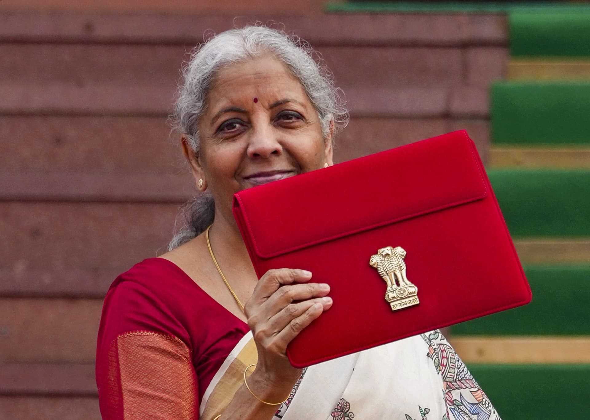 Budget 2025: आम आदमी के इलाज पर खर्च के मामले में भारत से आगे भूटान, जानिए इस बार स्वास्थ्य पर कहां खर्च होगा पैसा