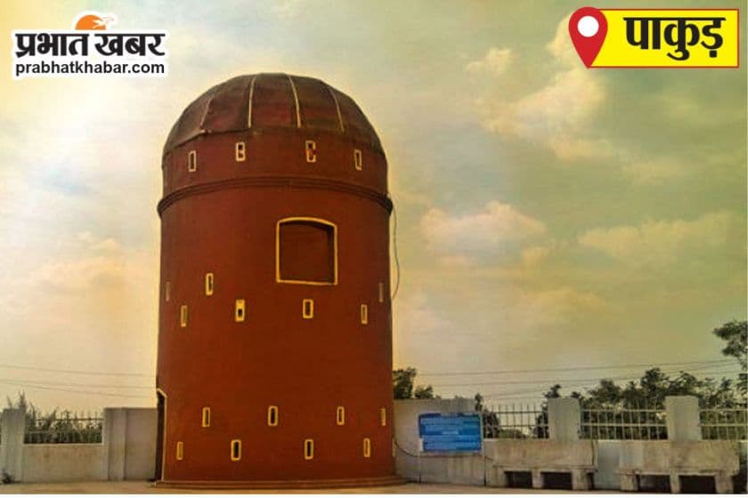 अज्ञात वाहन की टक्कर से बाइक सवार घायल