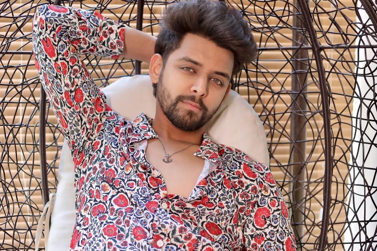 Samarth Jurel New Car VIDEO: समर्थ जुरैल ने खरीदी चमचमाती हुई रेंज रोवर, कीमत जान लगेगा झटका