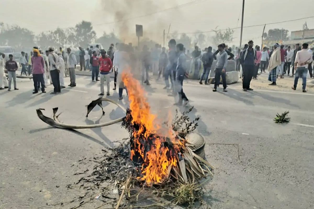 बिहार के सासाराम में छात्रों के दो गुटों के बीच गोलीबारी, चीटिंग कराने से इनकार करने पर उतारा मौत के घाट