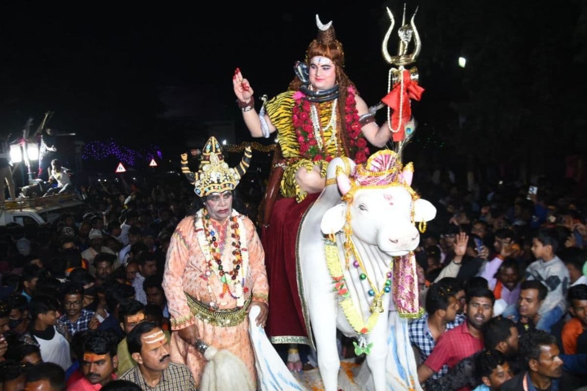 Mahashivratri 2025: महाशिवरात्रि आज, गाजे-बाजे के साथ निकलेगी शिव बारात, शामिल होंगे भूत, पिशाच, यक्ष और गंधर्व