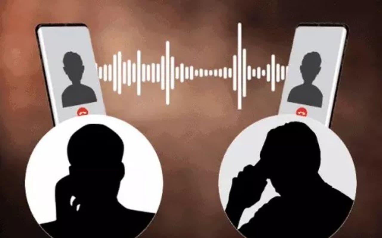 Bihar News: गया के एक दरोगा का ऑडियो-वीडियो सोशल मीडिया पर वायरल, युवक से मांग रहे थे…