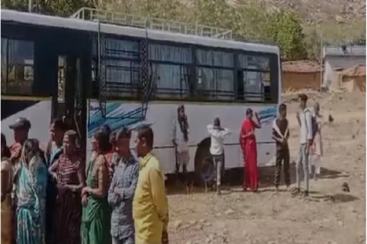 Nawada News: बिजली तार की चपेट में आने से 4 की मौत, मरने वालों में एक ही परिवार के तीन सदस्य शामिल