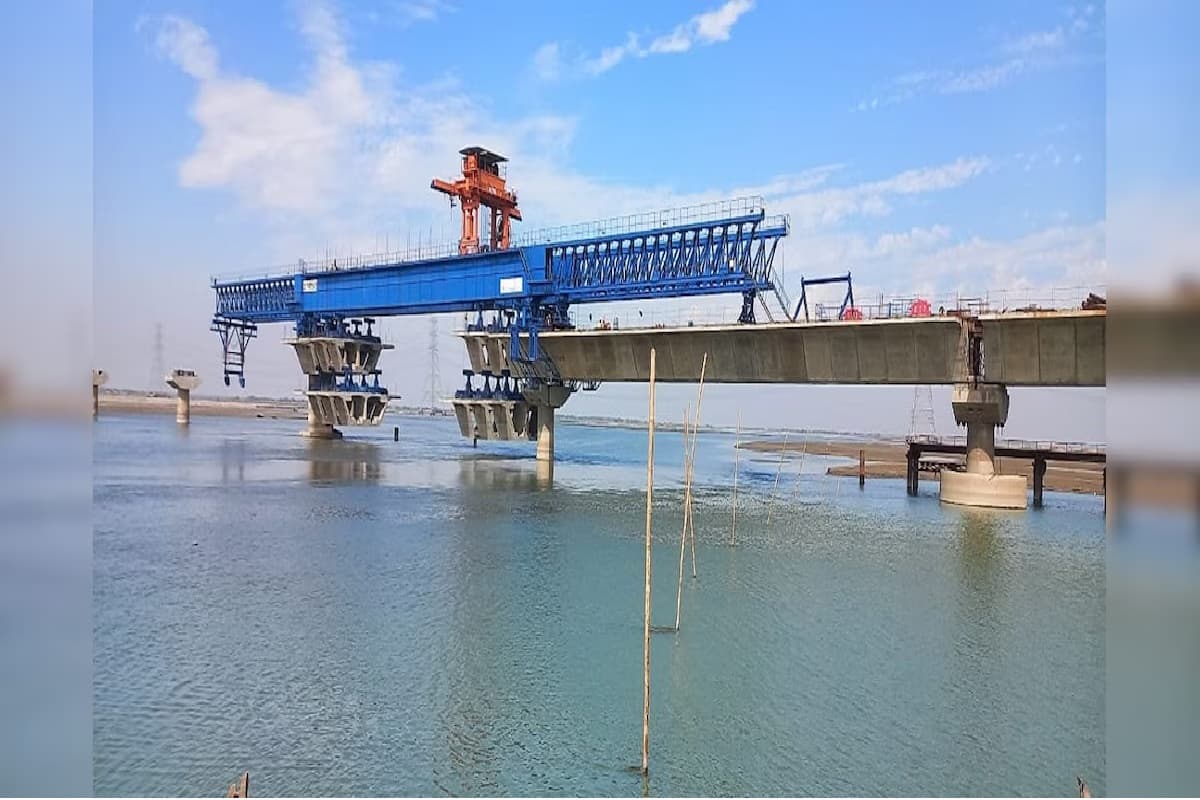 Bihar Road News: घंटो की दूरियां बिहार में पूरी होगी मिनटों, नदियों पर बिछेगा पुलों का जाल