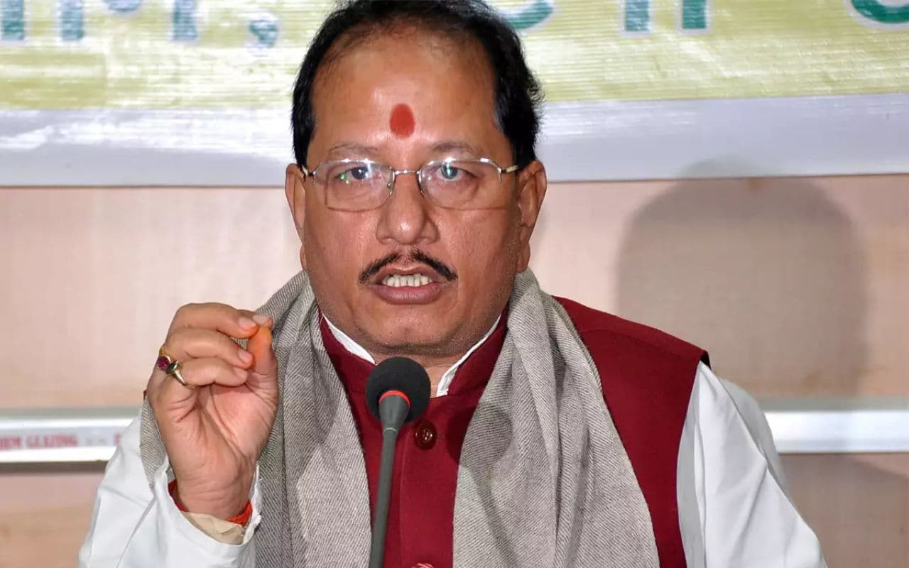 Bihar News: बिहार में बड़े पैमाने पर पत्थर खनन की योजना बना रही सरकार, उपमुख्यमंत्री विजय कुमार सिन्हा ने दी जानकारी