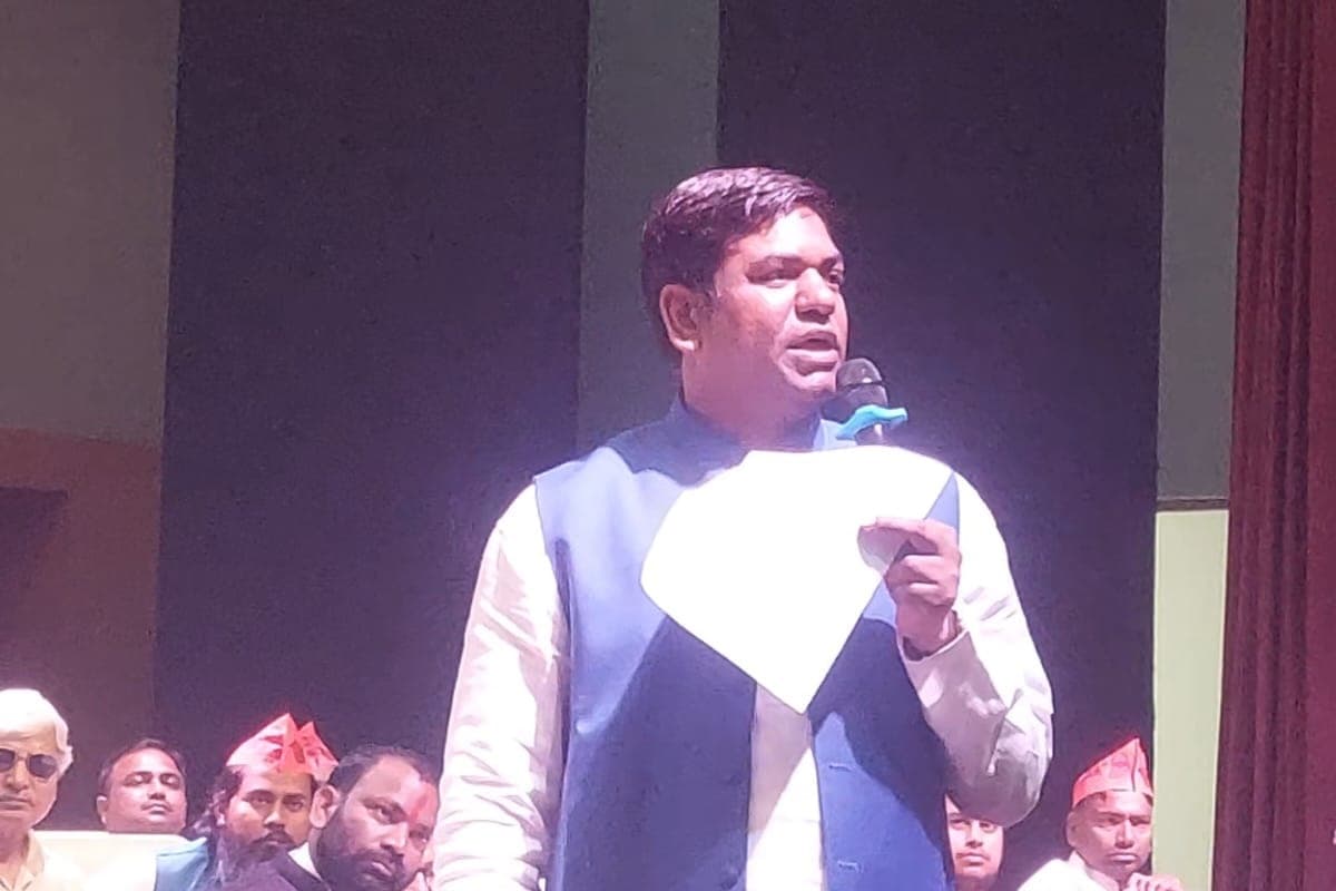 Bihar Assembly Election 2025: मुकेश सहनी की पार्टी 60 सीटों पर लड़ेगी चुनाव, डिप्टी सीएम के पद पर फिर ठोका दावा